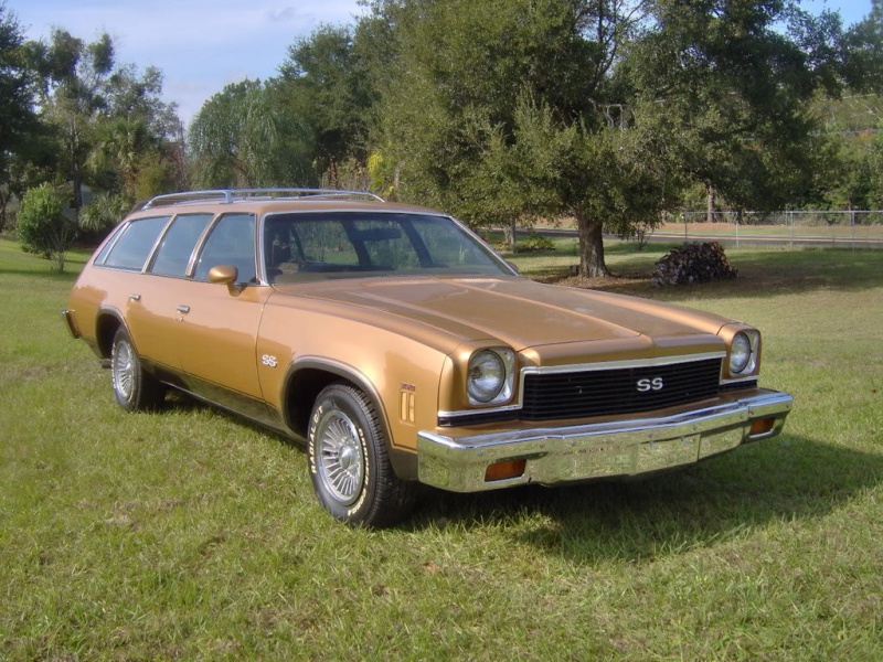 SS 350 Wagon with Saddle Interior