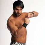 Justin Gabriel / Saz