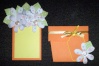 Usei cardstock laranja, amarelo e lils.
Papis decorados = retalhos.
Folhas, flores e tags cortadas na cricut.
Fita e botes de armarinho.