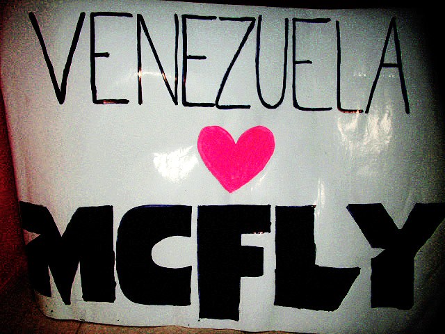 Venezuela loves McFLY