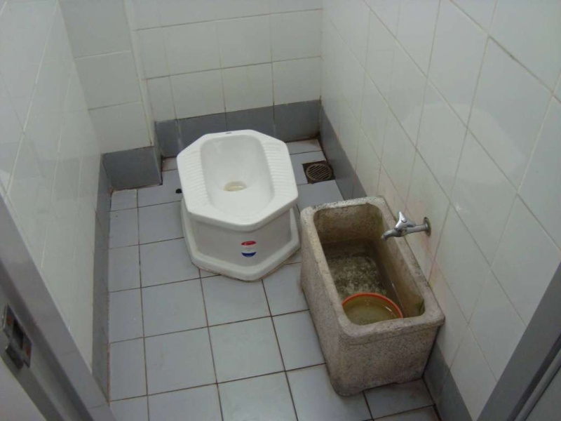WC in HatYai Airport