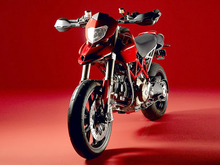 Ducati hypermotard 2