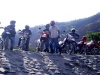 Motoasado en La Higuera, Choromoro pro. de Tucumán, con los Moteros Tucumanos, el 8 de noviembre de 2009. En la foto de las motos sobre el paredón del dique soy el 2do desde la izq. Y en la foto del grupo en la mesa, el penúltimo, de pié.