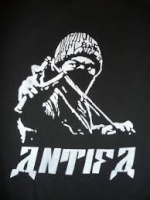 antifa y orgulloso