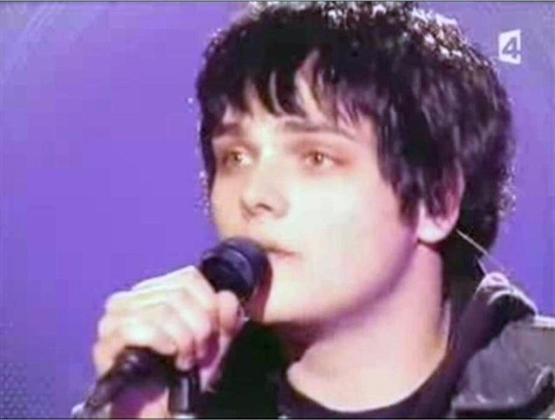 Gerard Way de cerca... ^^