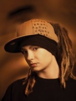 LAURA GUTTY KAULITZ