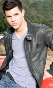 Taylor Lautner