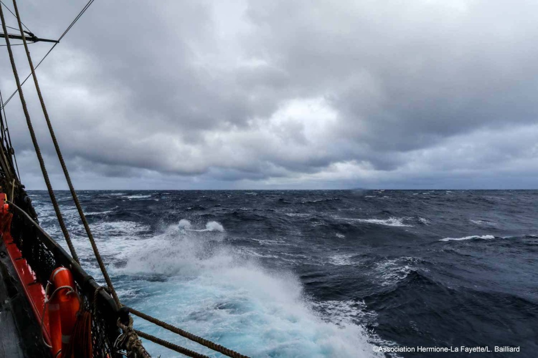 [Marine à voile] L'Hermione - Tome 1 - Page 7 2707me10