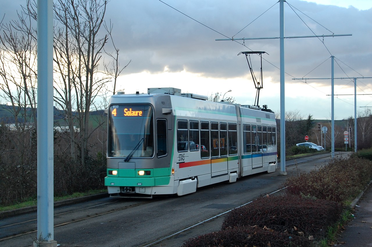 Tram n931 (Direction Solaure)