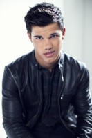 LLy Lautner