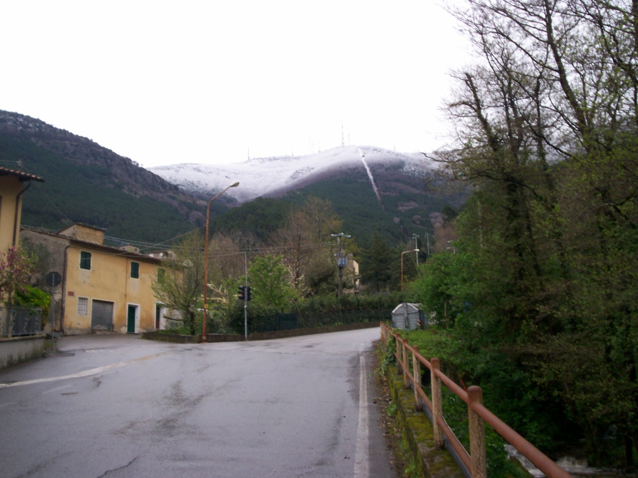 neve a calci 11 aprile 2010