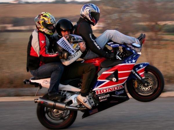 3 man wheelie on a 929