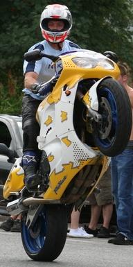 Another wheelie lovely blade, eben though it's yellow lol