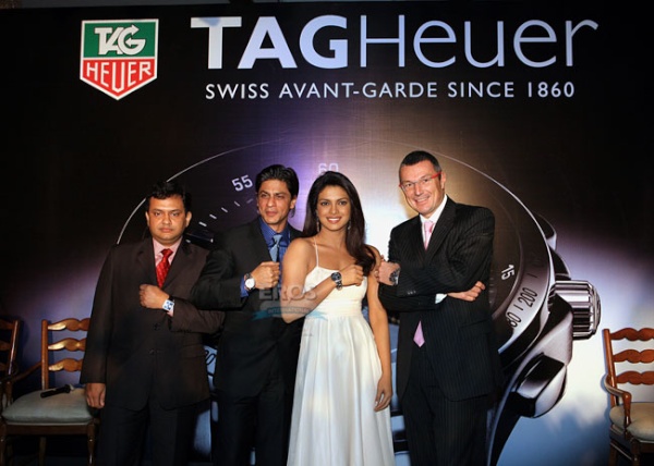 SRK et Priyanka le 2 déc.2007 à New Dehli-Promo Tag Heuer - 002