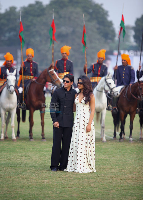 SRK et Priyanka le 2 déc.2007 à New Dehli-Promo Tag Heuer - 003