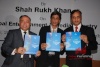 Shahrukh Khan unveils assocham study book Studyb29