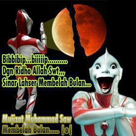 Membelah Bulan