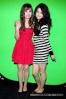 Demi ve Selena Normal18