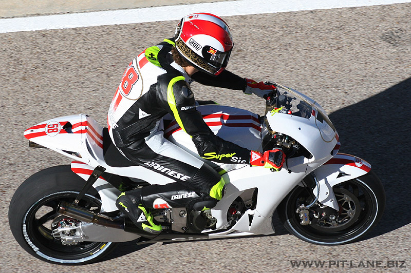 Simoncelli Tests Valencia 2009