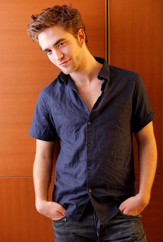 Robert Pattinson