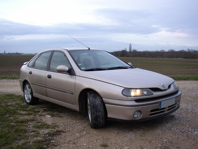 Renault Laguna V6 de LeSteph