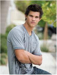 TheRealTaylorLautner